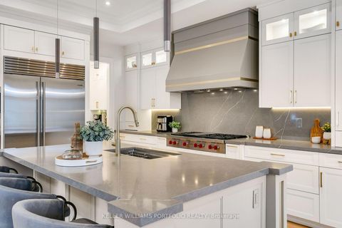 Photo 12 at 1 Oregon Trail, City Centre West, Toronto