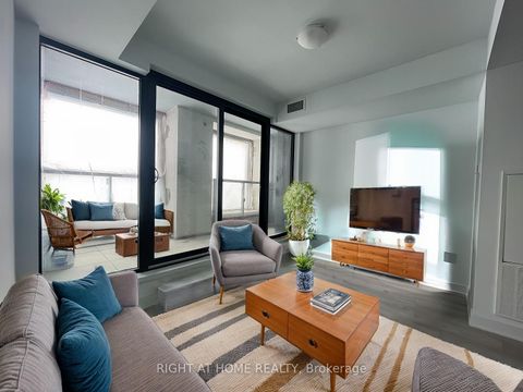 Photo 2 at 4403 - 2920 Highway 7, Concord, Vaughan