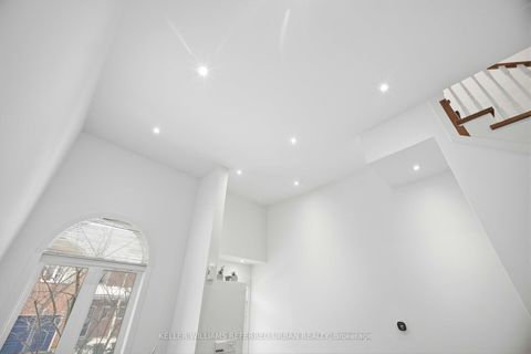 Photo 7 at 132 - 83 Mondeo Drive, Dorset Park, Toronto