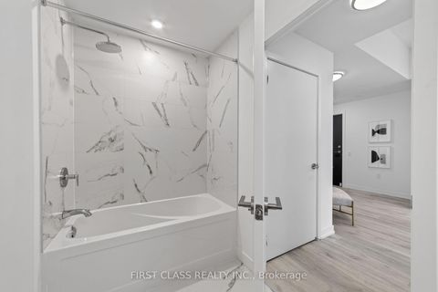 Photo 14 at S3409 - 8 Olympic Garden Drive, Newtonbrook East, Toronto