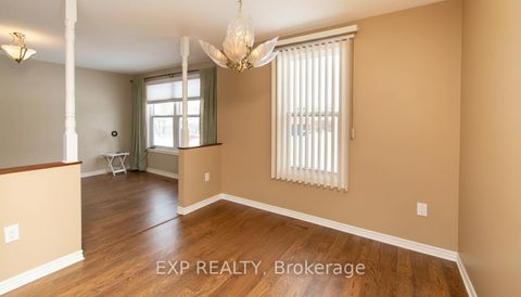 Photo 9 at 33 Knicely Road, Painswick North, Barrie