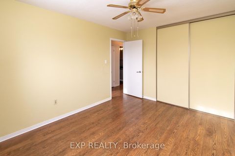 Photo 13 at 33 Knicely Road, Painswick North, Barrie