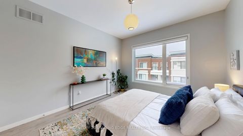 Photo 29 at 42 Genuine Lane, Doncrest, Richmond Hill