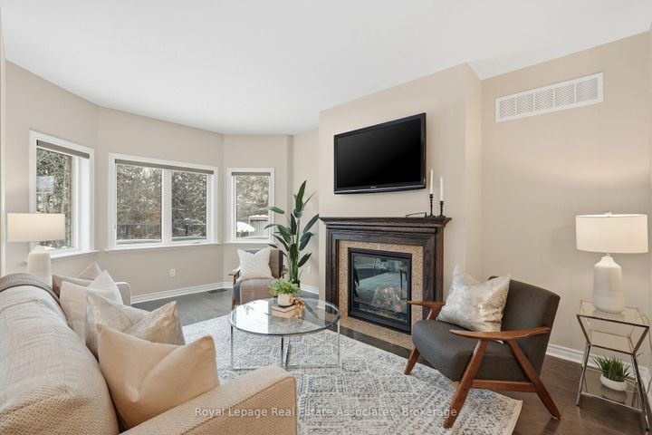 Photo 19 at 290 Eaton Street, Georgetown, Halton Hills