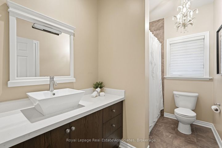 Photo 31 at 290 Eaton Street, Georgetown, Halton Hills