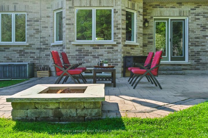 Photo 49 at 290 Eaton Street, Georgetown, Halton Hills