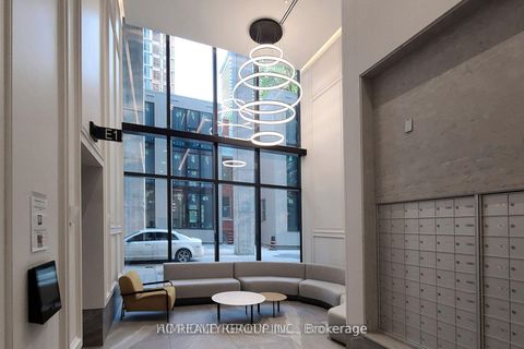 Photo 3 at 1816 - 1 Gloucester Street, Yonge Corridor, Toronto