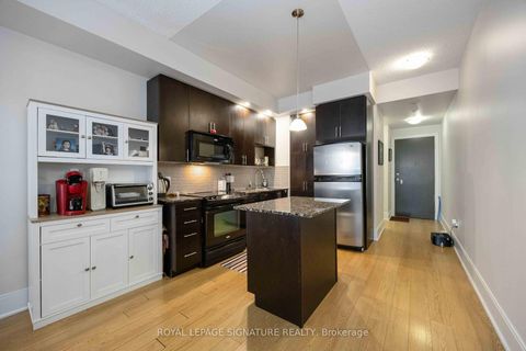 Photo 2 at 403 - 181 Wynford Drive, Don Mills, Toronto