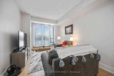 Photo 4 at 403 - 181 Wynford Drive, Don Mills, Toronto