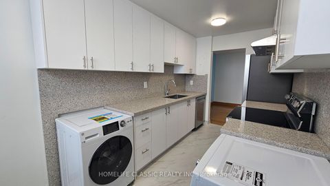 Photo 11 at 1109 - 175 Hilda Avenue, Newtonbrook West, Toronto