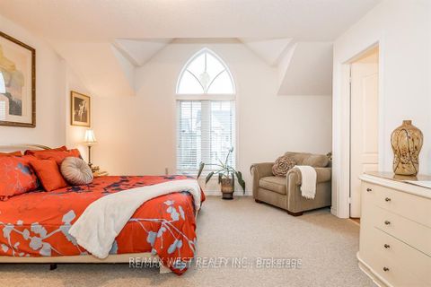 Photo 32 at 118 Succession Crescent, Shore, Barrie