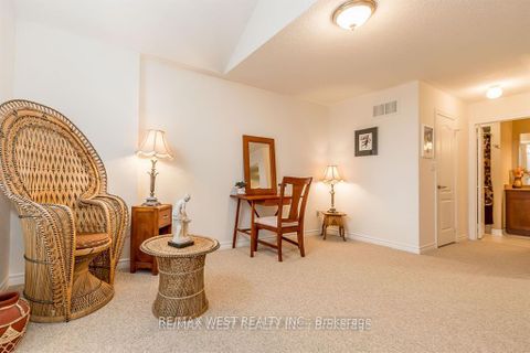 Photo 35 at 118 Succession Crescent, Shore, Barrie