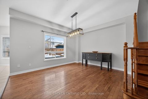 Photo 7 at 144 Sovereign's Gate, Shore, Barrie