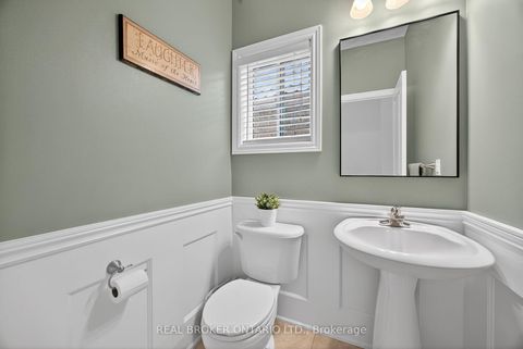 Photo 16 at 144 Sovereign's Gate, Shore, Barrie