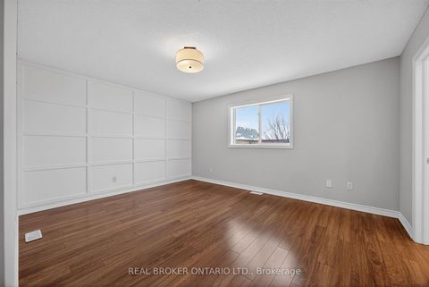 Photo 18 at 144 Sovereign's Gate, Shore, Barrie