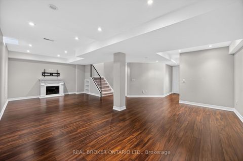 Photo 29 at 144 Sovereign's Gate, Shore, Barrie