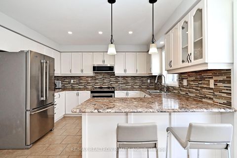 Photo 13 at 1128 Corrie Street, Alcona, Innisfil