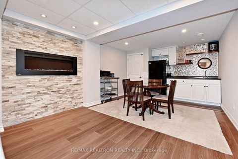 Photo 34 at 1128 Corrie Street, Alcona, Innisfil