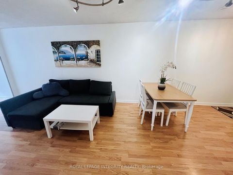 Photo 28 at 406 - 1001 Bay Street, Bay Street Corridor, Toronto