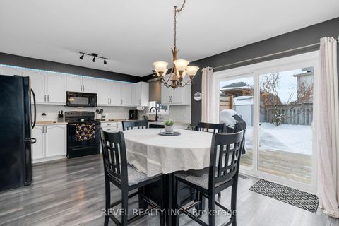 Photo 19 at 16 Girdwood Drive, Holly, Barrie