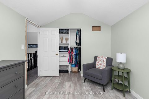 Photo 29 at 16 Girdwood Drive, Holly, Barrie