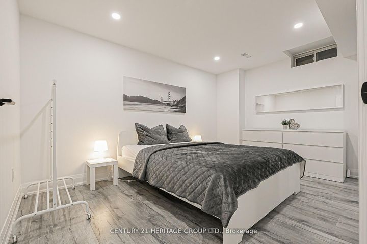 Photo 30 at 29 Eminence Road, Patterson, Vaughan