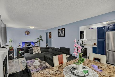 Photo 5 at 39 Corbett Drive, Grove East, Barrie