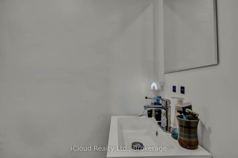 Photo 31 at 39 Corbett Drive, Grove East, Barrie