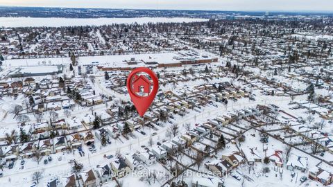 Photo 42 at 39 Corbett Drive, Grove East, Barrie