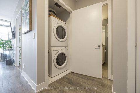 Photo 23 at 620 - 9471 Yonge Street, Observatory, Richmond Hill