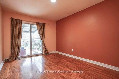 Photo 16 at 4 Gully Drive, Bendale, Toronto