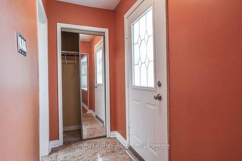 Photo 17 at 4 Gully Drive, Bendale, Toronto