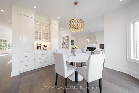 Photo 7 at 39 Dunblane Avenue, Maple, Vaughan