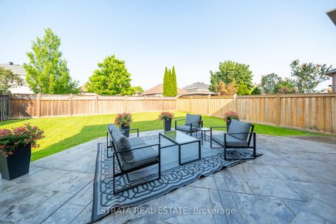 Photo 44 at 39 Dunblane Avenue, Maple, Vaughan