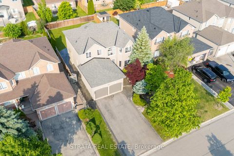 Photo 46 at 39 Dunblane Avenue, Maple, Vaughan