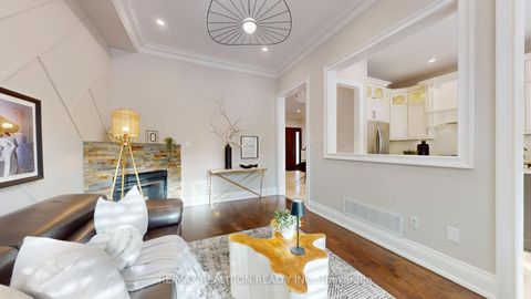 Photo 3 at 275 Sunset Beach Road, Oak Ridges Lake Wilcox, Richmond Hill