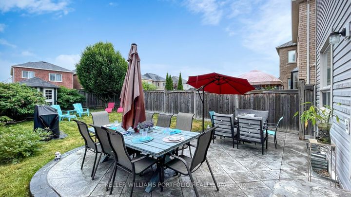 Photo 20 at 773 Miller Park Avenue, Bradford, Bradford West Gwillimbury