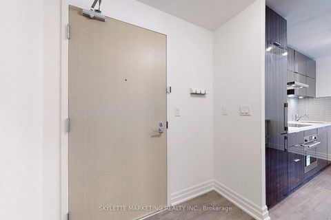 Photo 19 at 529A - 10 Rouge Valley Drive W, Unionville, Markham