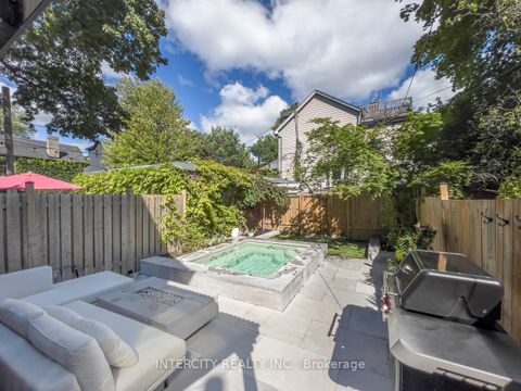 Photo 17 at 92 Dagmar Avenue, South Riverdale, Toronto