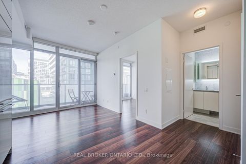 Photo 6 at 512 - 90 Queens Wharf Road, Waterfront Communities C1, Toronto