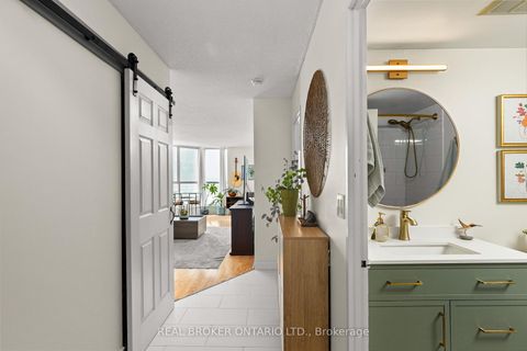 Photo 0 at 504 - 140 Dunlop Street E, City Centre, Barrie