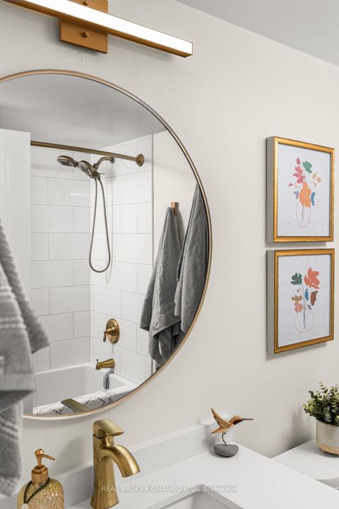 Photo 20 at 504 - 140 Dunlop Street E, City Centre, Barrie