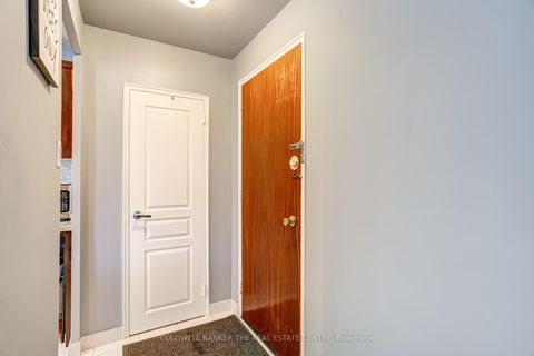 Photo 10 at 208 - 50 Gulliver Road, Amesbury, Toronto