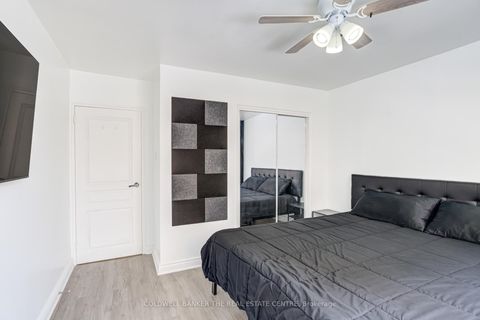 Photo 12 at 208 - 50 Gulliver Road, Amesbury, Toronto