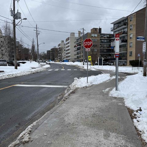 Photo 39 at 208 - 50 Gulliver Road, Amesbury, Toronto