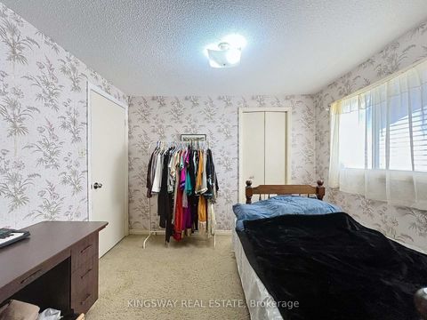 Photo 15 at 55 Copperwood Square, Milliken, Toronto