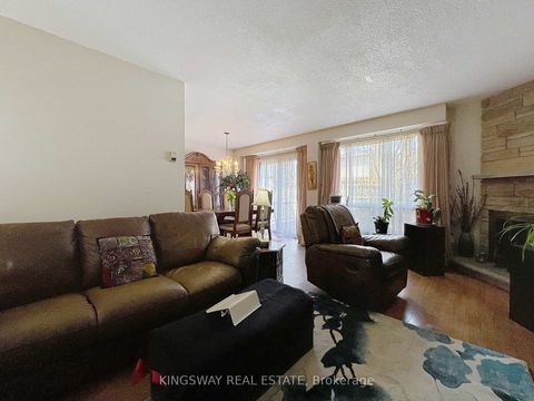 Photo 27 at 55 Copperwood Square, Milliken, Toronto
