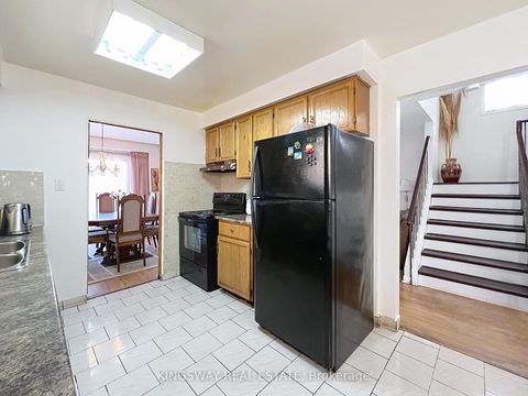 Photo 41 at 55 Copperwood Square, Milliken, Toronto