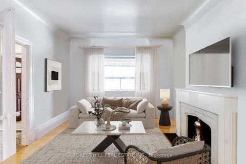 Photo 4 at 23 Lansdowne Avenue, Roncesvalles, Toronto