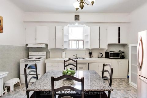 Photo 9 at 23 Lansdowne Avenue, Roncesvalles, Toronto